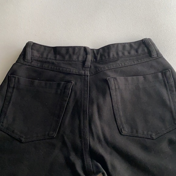 Black jeggings with gunmetal hardware - Picture 2 of 2